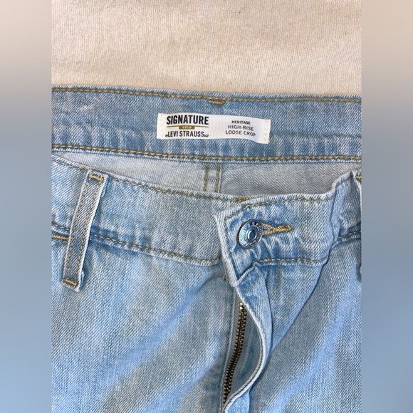 NWT LEVIS STRAUSS SIGNATURE HIGH RISE LOOSE CROP SIZE 22W - Picture 8 of 10